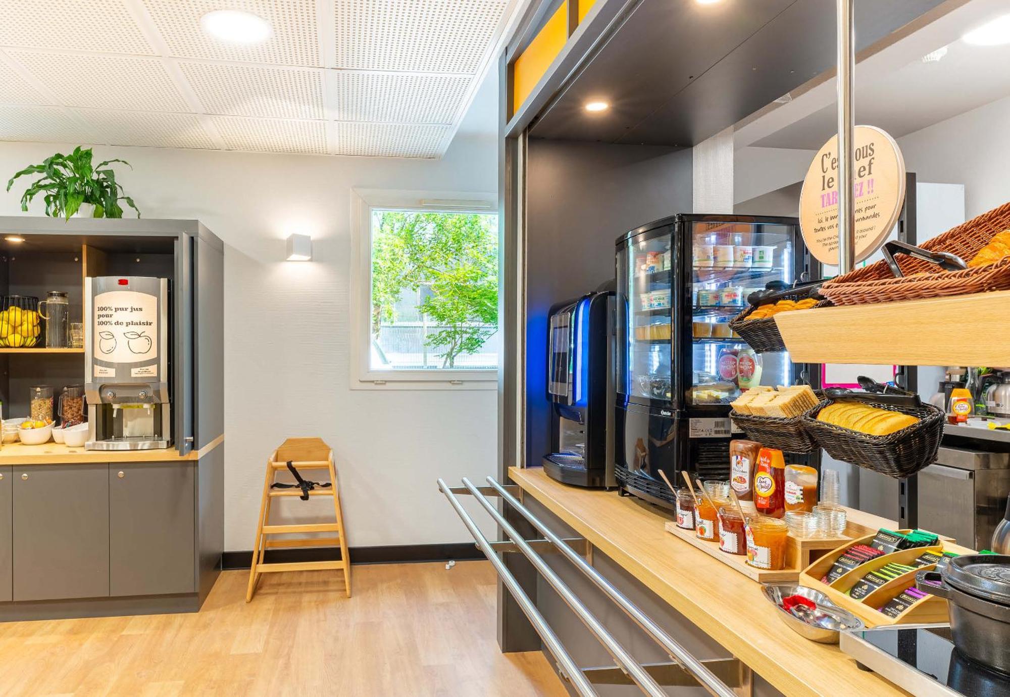 B&B Hotel Nantes Aeroport Bouguenais Ngoại thất bức ảnh
